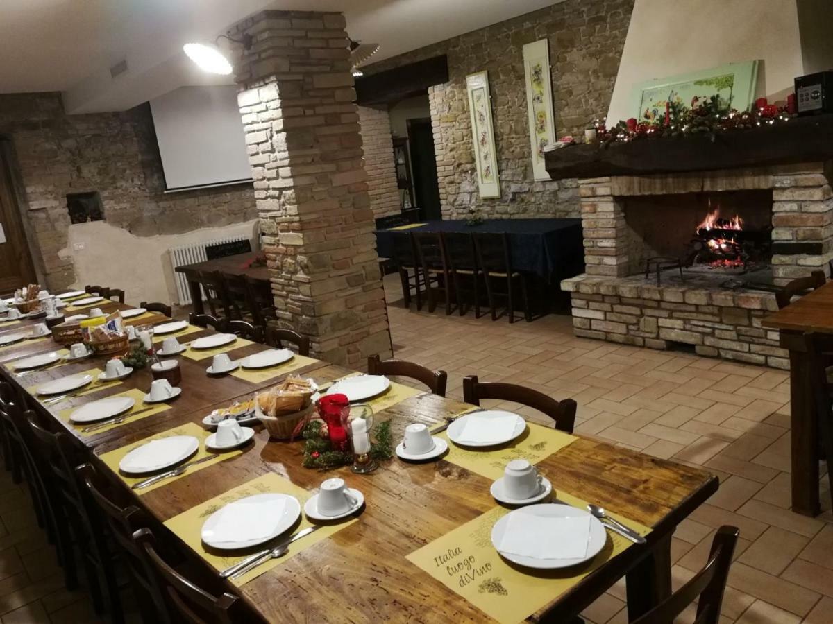 Agriturismo Il Podere Hotel Petrignano Buitenkant foto